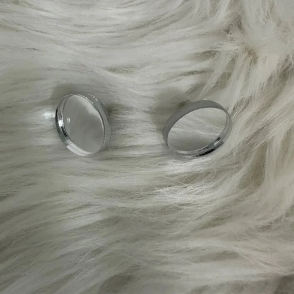 Silver Mirror Circle Stud Earrings Handmade  8718  Handmade NWT Boutique - Picture 3 of 3